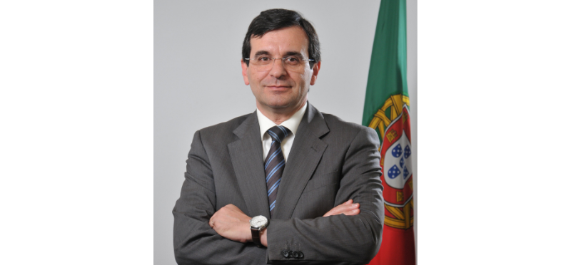 Professor Adalberto Campos Fernandes é Membro Honorário da SPLS